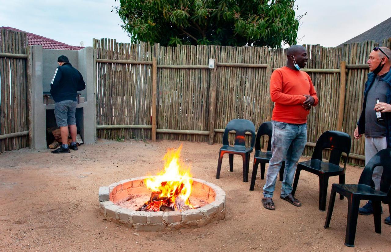 Bongan Safari Lodge Mbabat Exteriér fotografie